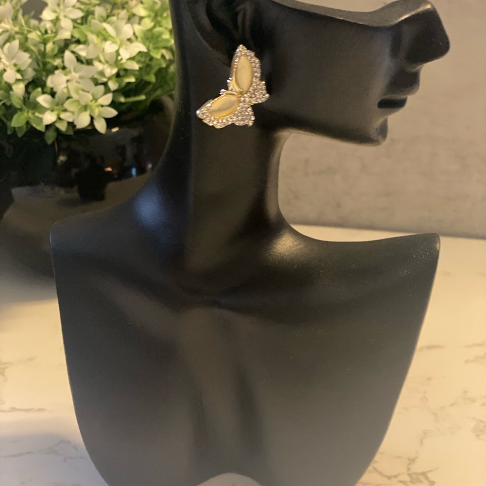 Beautiful pierced Butterfly earrings